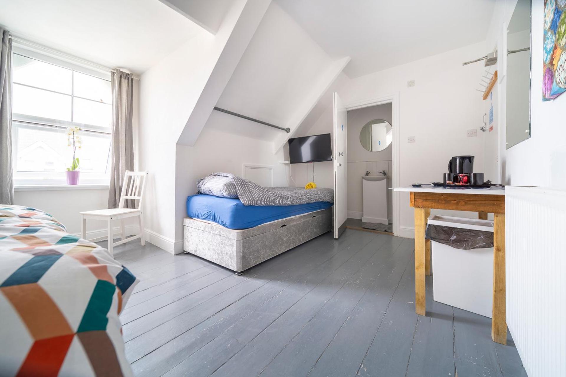 Palace Surf Lodge Newquay  Bagian luar foto