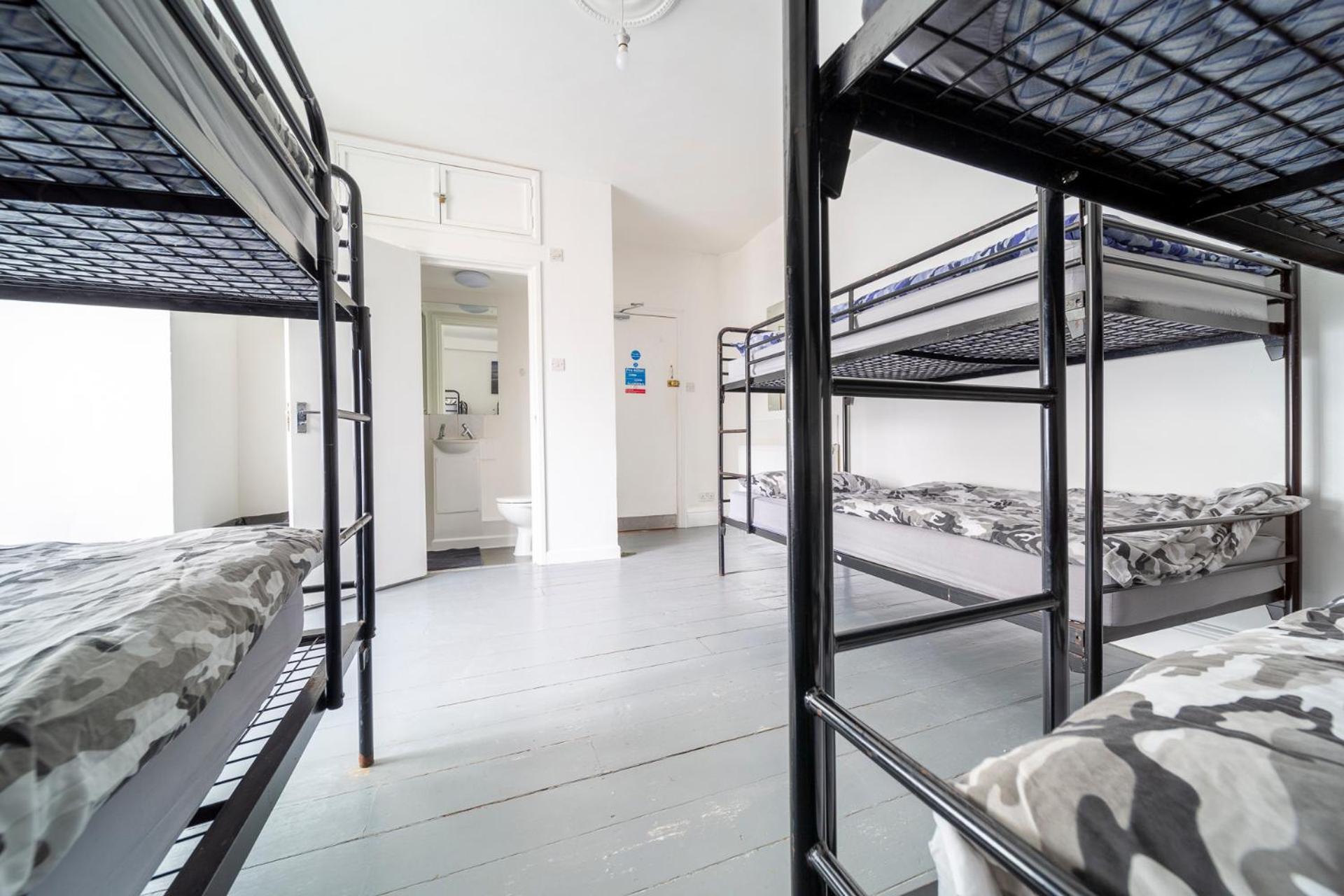 Palace Surf Lodge Newquay  Bagian luar foto