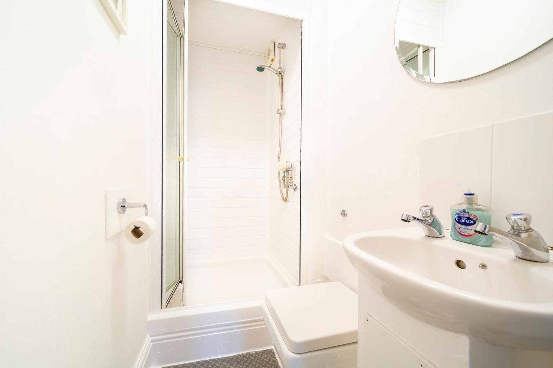 Palace Surf Lodge Newquay  Bagian luar foto