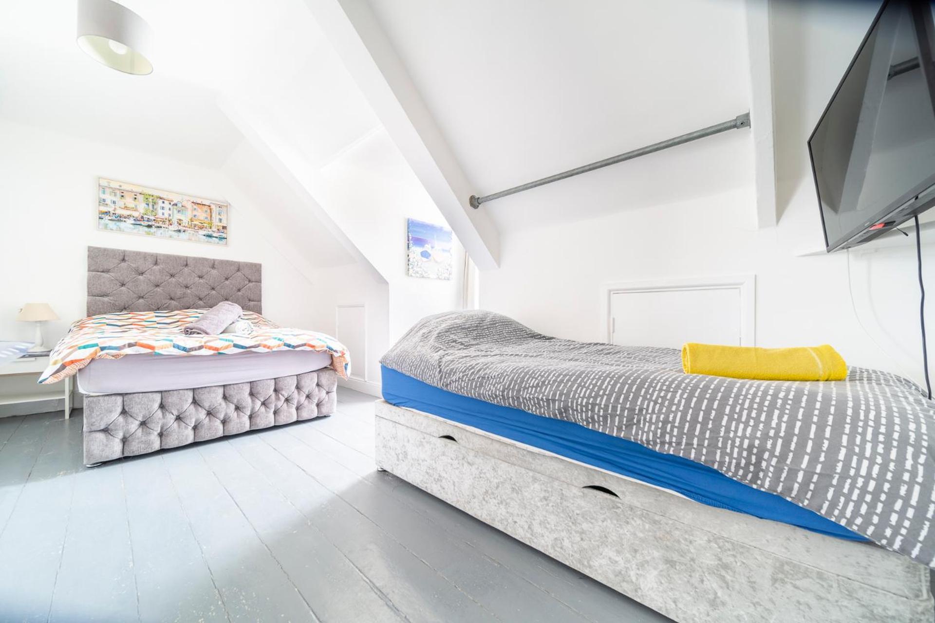 Palace Surf Lodge Newquay  Bagian luar foto